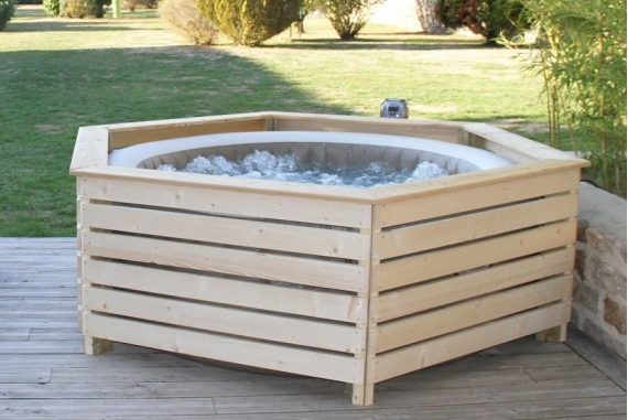 Jacuzzi-gonflable-7.jpg