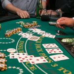Blackjack : Quelle stratégie choisir au blackjack ?