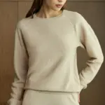 Accessoires mode: rehausser une tenue simple avec élégance